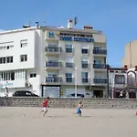Mare Nostrum Hotel *